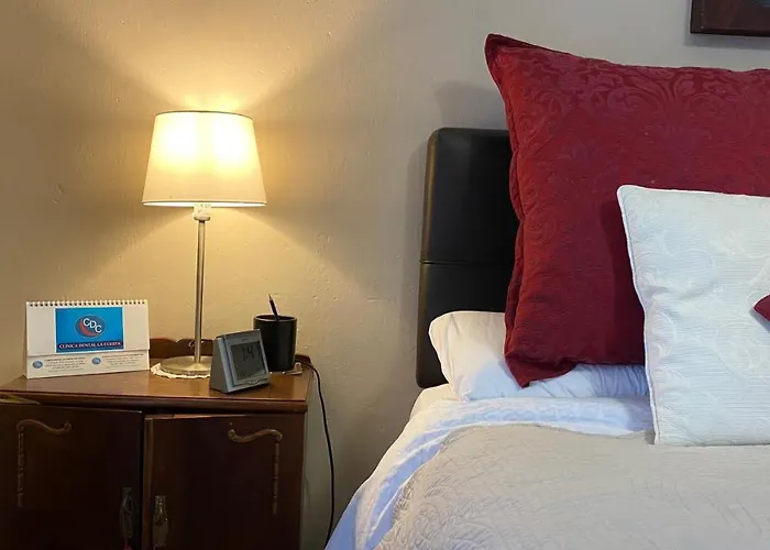 Casa Tesalia 펜션 기마르